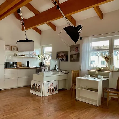 Appartement Studio-apartment - Ihr Zuhause Auf Zeit In Einem Fotostudio!